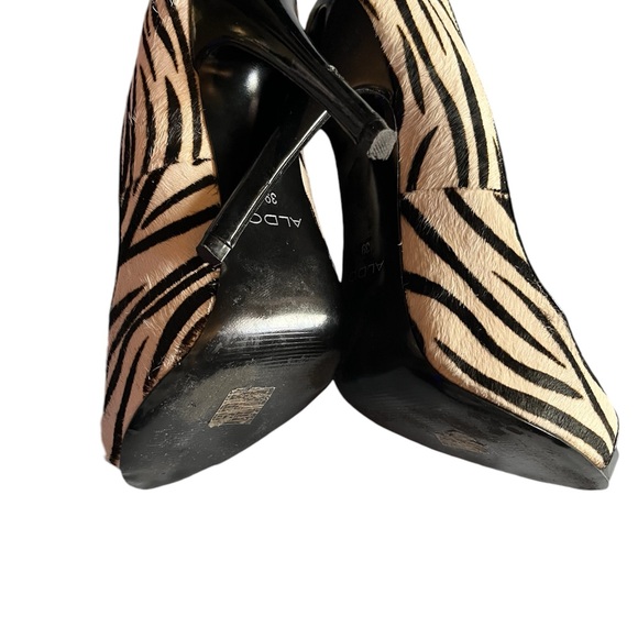 ALDO ZEBRA Black & White Calf Hair Peep Toe Platform Pumps - Picture 4 of 5